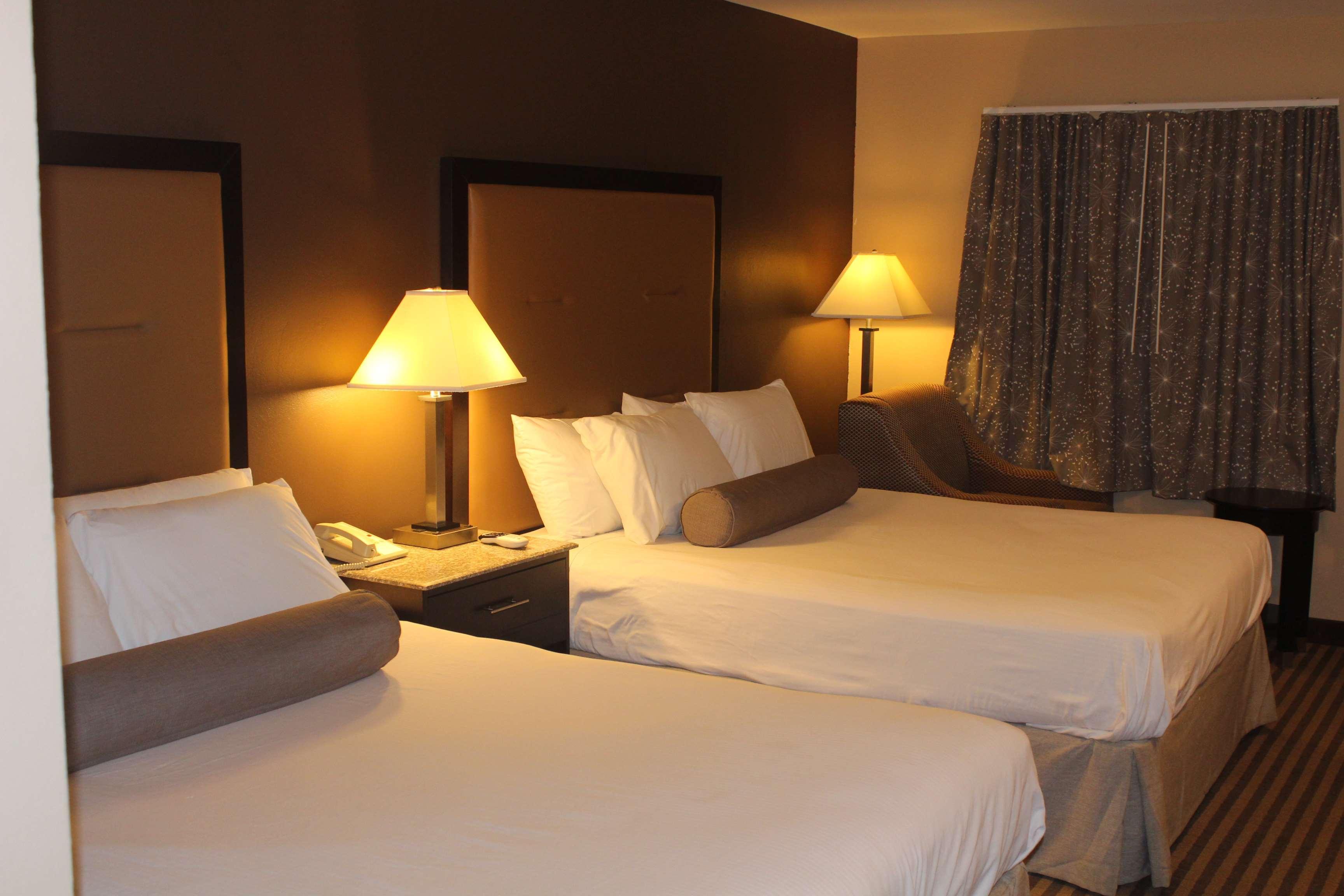 Surestay Hotel By Best Western בלמור מראה חיצוני תמונה